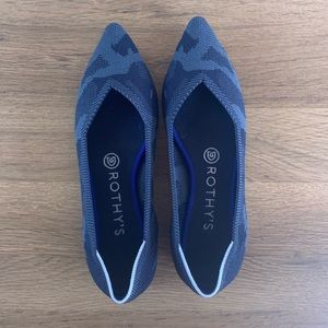 Rothy’s new with out tags size 7 camo flats
